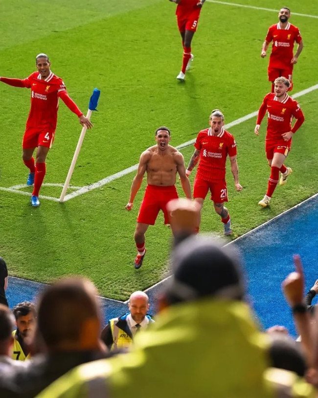 Trent Alexander-Arnold Buka Suara Soal Masa Depannya Usai Cetak Gol dan Raih Gelar 2 FB IMG 1745186870538