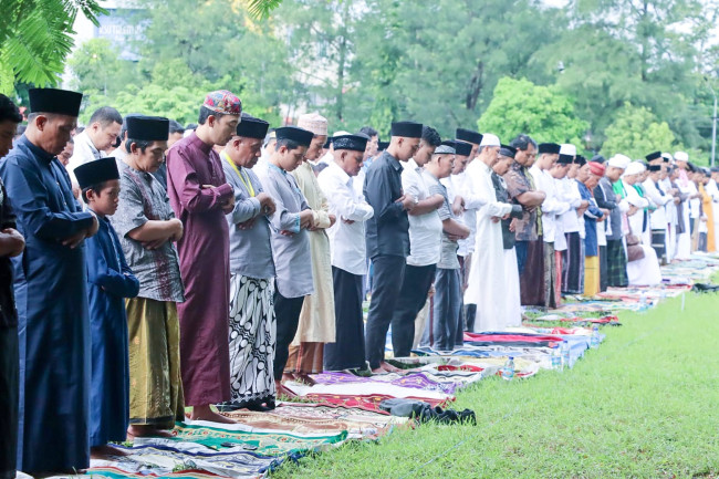 jangan-tolak-sunnatullah-ustad-ibrahim-imang-serukan-pentingnya-kerja-sama-untuk-bangun-ntt