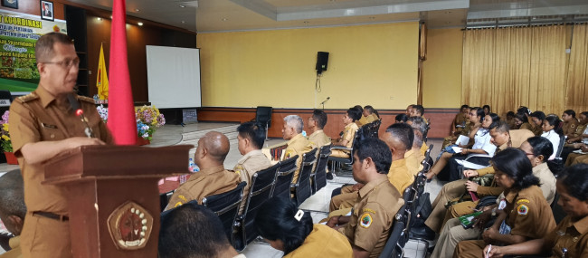 Bupati Kupang: Penyuluh Pertanian Harus Punya Target! 3 bupati-kupang-penyuluh-pertanian-harus-punya-target
