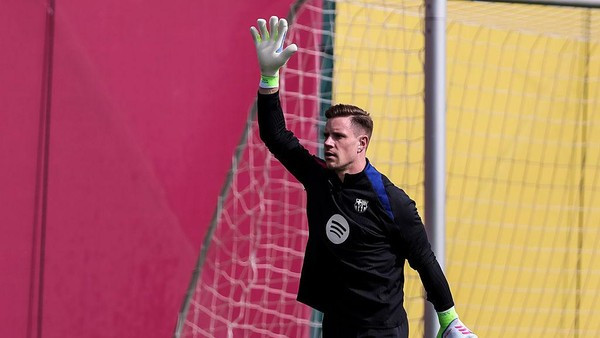 Marc-André ter Stegen Kembali ke Skuad Barcelona Setelah 7 Bulan Absen 4 marc andre ter stegen 1745581951251 169