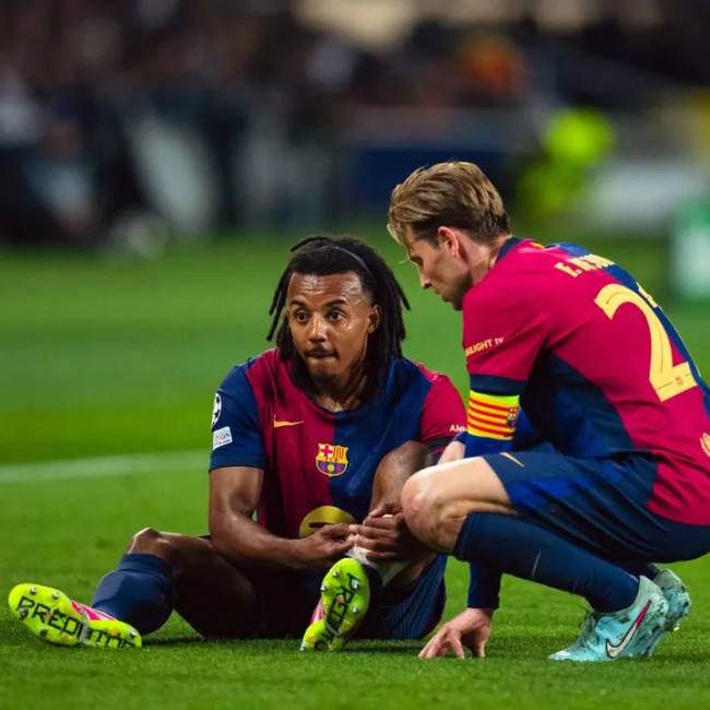BREAKING: Jules Kounde Cedera Bisep Femoralis, Absen 3 Minggu dari Skuad Barcelona 8 FB IMG 1746140751202