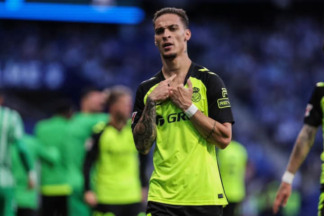 Real Betis Ingin Perpanjang Pinjaman Antony, Khawatir MUFC Terima Tawaran €40 Juta di Musim Panas 1 FB IMG 1746488291604