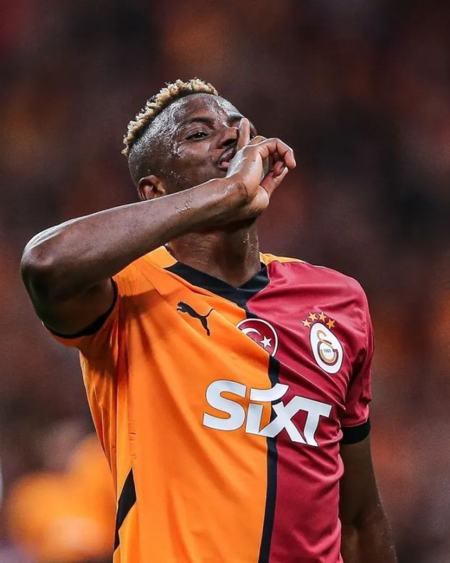Daftar Striker Incaran Liverpool Musim Depan: Osimhen, Gyokeres, atau Sesko? 3 FB IMG 1746504779460
