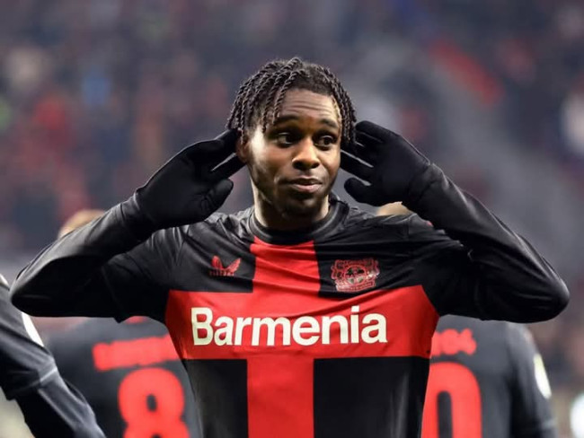 Hansi Flick & Deco: Jeremie Frimpong Rekrutan Ideal untuk Bek Kanan Barcelona 10 FB IMG 1746612059614