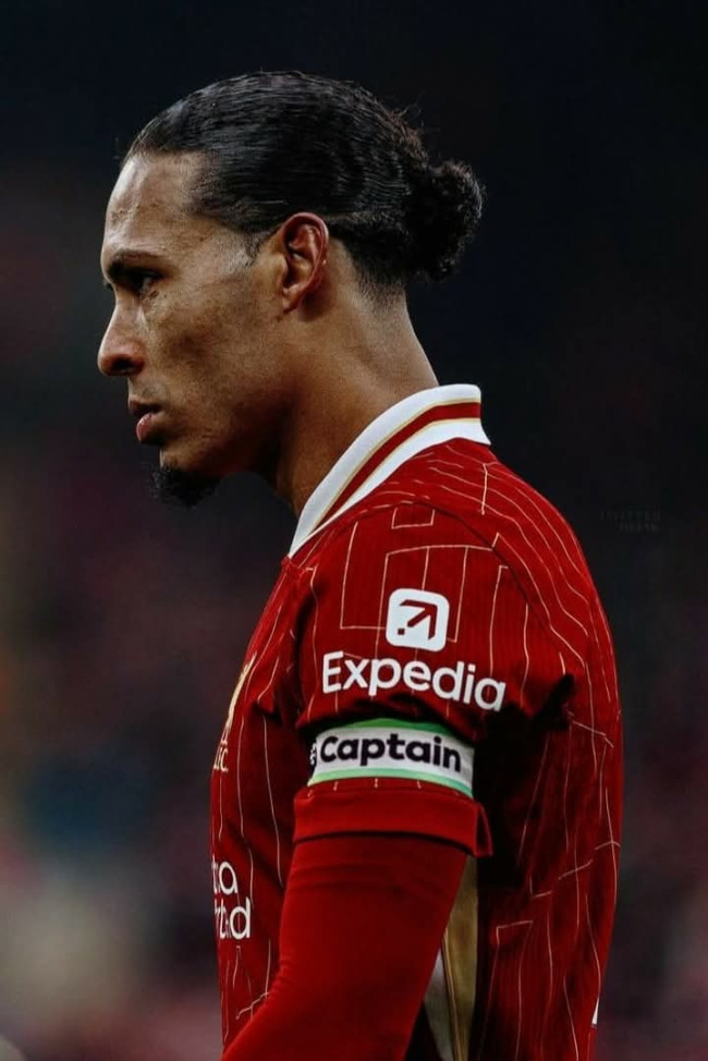 Trent Alexander-Arnold Tinggalkan Liverpool, Arne Slot Butuh Wakil Kapten Baru 1 FB IMG 1746958705725