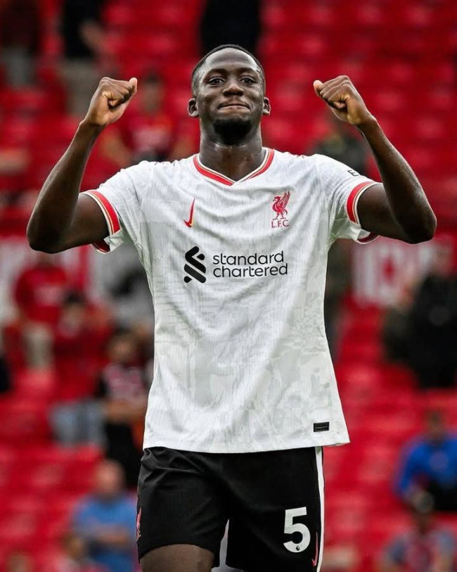 Liverpool Khawatir Ibrahima Konaté Ikuti Jejak Trent Alexander-Arnold ke Real Madrid 1 FB IMG 1747396641226