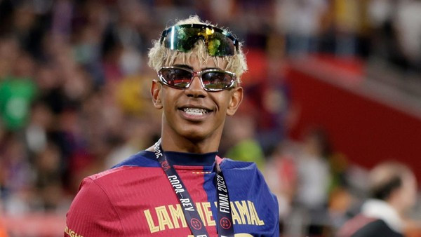 Lamine Yamal Diakui Dunia: Jenius Barcelona yang Disebut Gabungan Messi, Neymar, dan Ronaldinho 5 lamine yamal 1745988837261 169