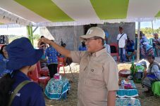 jangan-seremonial-saja-bupati-kupang-ingatkan-petani-jika-lahan-tak-ditanami-bantuan-bisa-ditarik
