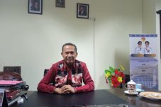 prestasi-akademik-sejak-pendidikan-dasar-hingga-perguruan-tinggi-beny-menoh-kini-dilantik-sebagai-kaban-keuangan-daerah-ntt