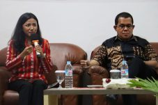Bersama Gubernur Melki, Wabup Aurum Teken Komitmen Kesehatan Anak Tanpa Batas 13 bersama-gubernur-melki-wabup-aurum-teken-komitmen-kesehatan-anak-tanpa-batas