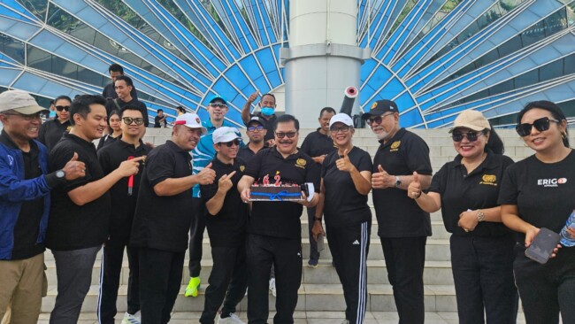 jalan-sehat-merakyat-warnai-pelantikan-pni-ntt-jan-maringka-gaungkan-persatuan-dan-gotong-royong