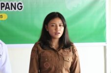 aurum-titu-eki-bulutangkis-bukan-sekadar-medali-tapi-pembentuk-karakter-generasi-muda