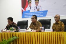 Melki Laka Lena Tancap Rem: APIP Disulap Jadi Motor Anti-Korupsi di NTT 3 melki-laka-lena-tancap-rem-apip-disulap-jadi-motor-anti-korupsi-di-ntt
