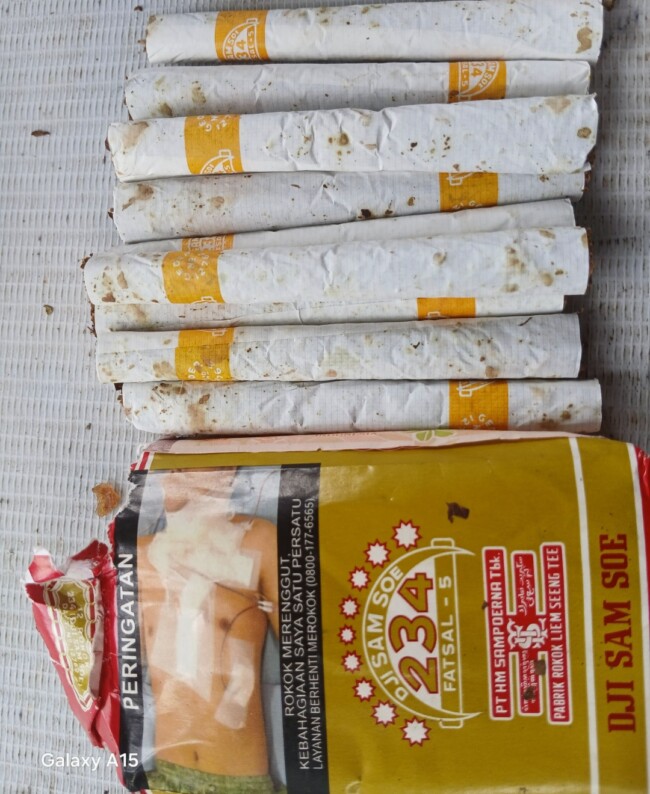 Diduga Rokok Kadaluarsa