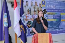 serena-francis-resmi-buka-maritim-cup-i-21-tim-smp-berebut-gelar-di-kupang