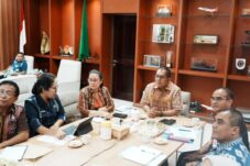 dialog-terbuka-dengan-gubernur-ntt-pppk-curhat-ketakutan-dirumahkan-dan-minta-pemerintah-pusat-ubah-kebijakan