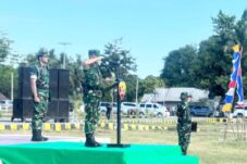 tni-ad-buka-akses-jalan-desa-umbu-wangu-jawaban-nyata-untuk-pergumulan-warga-terisolir