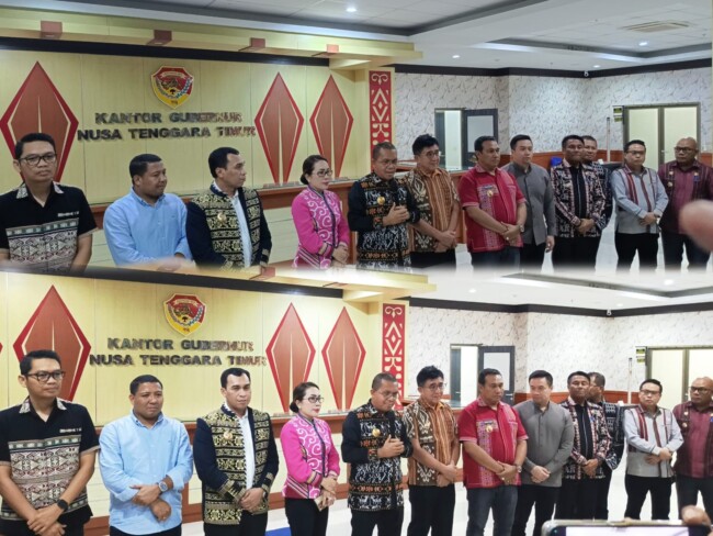 rups-luar-biasa-bank-ntt-gegerkan-publik-direksi-dipangkas-modal-ditambah-perseroda-disahkan