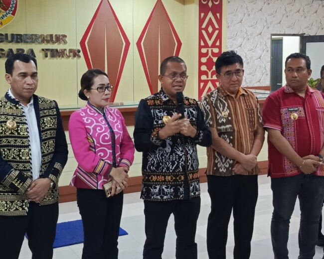 gubernur-ntt-dorong-pelaku-usaha-produktif-akses-pembiayaan-di-bank-ntt