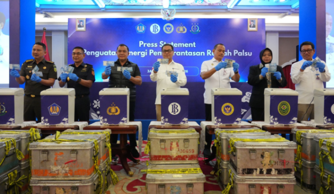 bank-indonesia-dan-polri-musnahkan-ratusan-ribu-uang-palsu-perkuat-benteng-kepercayaan-terhadap-rupiah