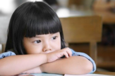 bukan-sekadar-kecewa-ini-dampak-psikologis-ketika-anak-merasa-tidak-adil
