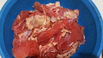 jangan-asal-simpan-ini-cara-aman-menyimpan-daging-rebus-agar-tahan-lama-di-kulkas