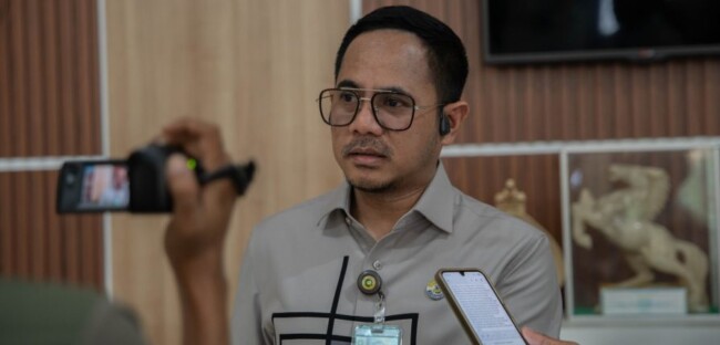 undana-berlakukan-kampus-bebas-rokok-alkohol-dan-narkoba-rektor-jefri-bale-siapkan-sanksi-tegas-bagi-pelanggar