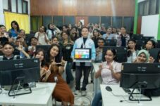 think-twice-with-google-ketika-mahasiswa-undana-belajar-menjadi-kreator-dan-penjaga-ruang-digital