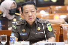 kejagung-minta-publik-hormati-proses-hukum-pascapengunduran-diri-febrie-adriansyah