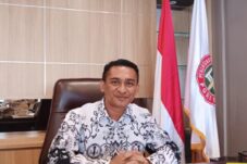ketua-pgri-flores-timur-dukung-lka-ri-perjuangkan-uu-perlindungan-guru-dan-tenaga-kesehatan-ke-presiden-dan-dpr-ri